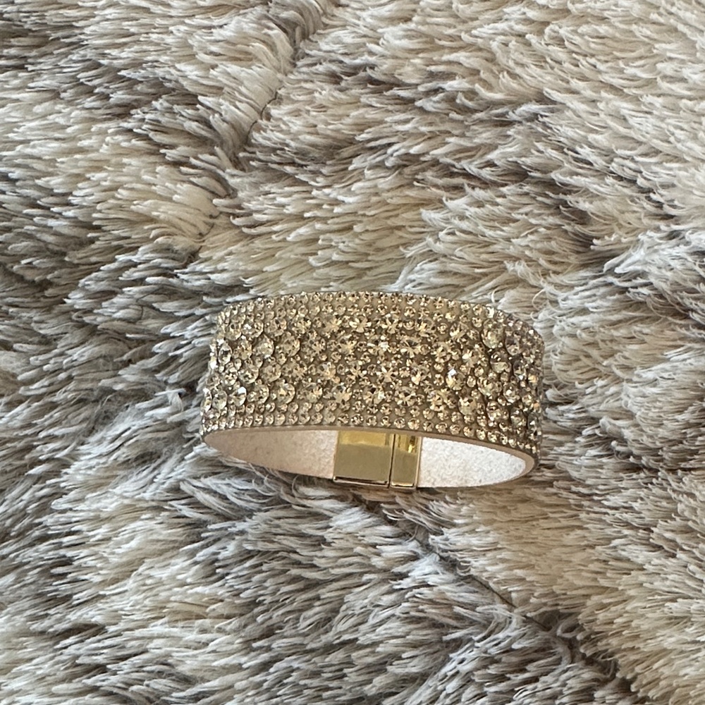 Rhinestone Two Toned Magnetic Clasp Bracelet